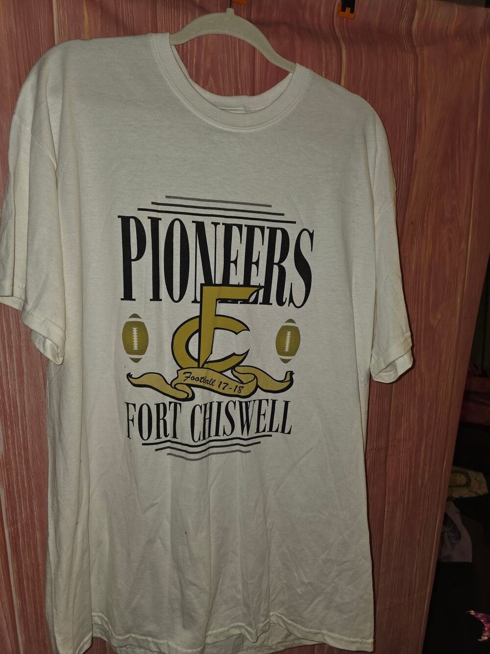 Fort Chiswell High School Pioneers FB T-Shirt Mens XL White Gildan 2017-2018